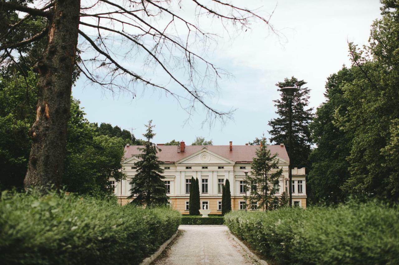 Hotel Palac Sasino Odnova Exterior foto